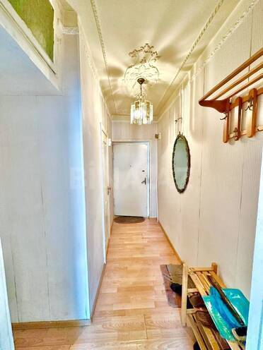 Satılır 2 otaqlı köhnə tikili 37 m², Qara Qarayev m., photo 6 from 12