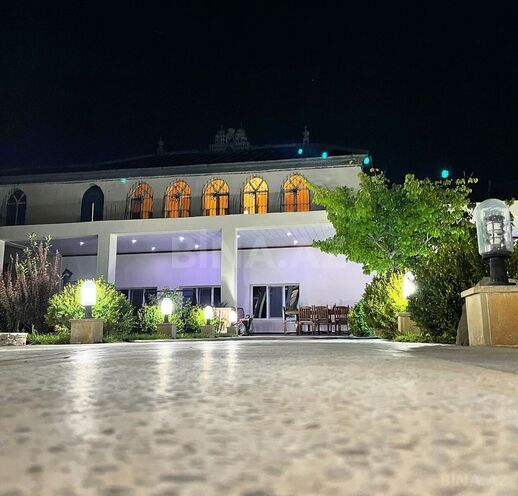Satılır 7 otaqlı həyət evi/bağ evi 350 m², Novxanı q., photo 1 from 19