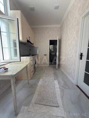 Продаётся 2-комн. вторичка 45 м², м. Ичеришехер, photo 11 from 17