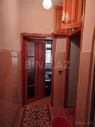 Satılır 2 otaqlı köhnə tikili 45 m², İnşaatçılar m., photo 5 from 13
