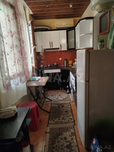 Satılır 2 otaqlı köhnə tikili 45 m², İnşaatçılar m., photo 9 from 13