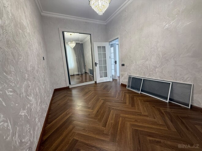 Продаётся 2-комн. вторичка 45 м², м. Ичеришехер, photo 8 from 17