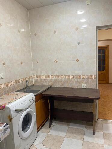 Satılır 3 otaqlı köhnə tikili 75 m², Qaradağ r., photo 8 from 18