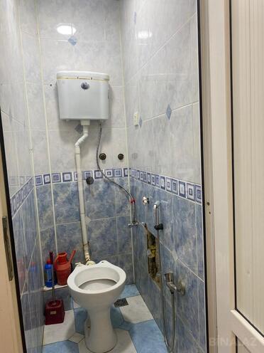 Satılır 3 otaqlı köhnə tikili 75 m², Qaradağ r., photo 14 from 18