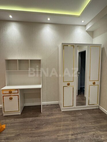 Сдаётся 3-комн. новостройка 152 м², Насиминский  р., photo 12 from 16