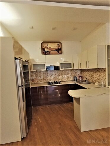İcarəyə verilir 2 otaqlı yeni tikili 100 m², İnşaatçılar m., photo 16 from 30