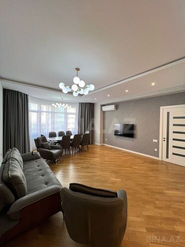 Сдаётся 3-комн. новостройка 130 м², м. Сахил, photo 1 from 28