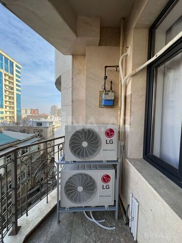 Сдаётся 3-комн. новостройка 130 м², м. Сахил, photo 24 from 28