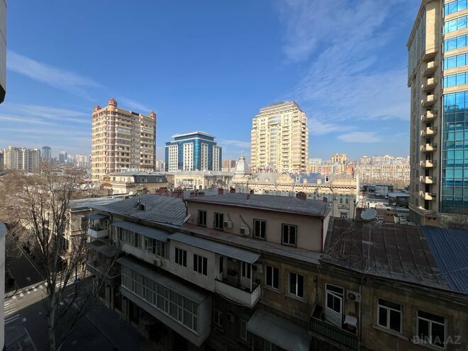 Сдаётся 3-комн. новостройка 130 м², м. Сахил, photo 27 from 28
