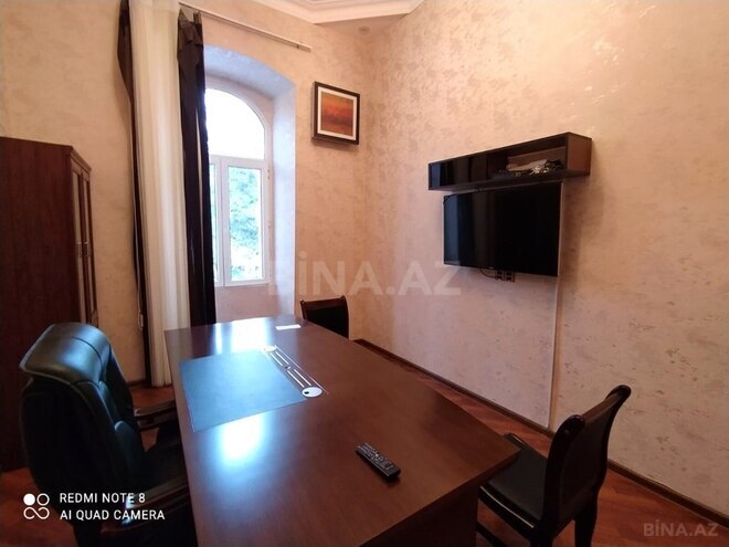 Продаётся 3-комн. вторичка 60 м², м. Ичеришехер, photo 10 from 18