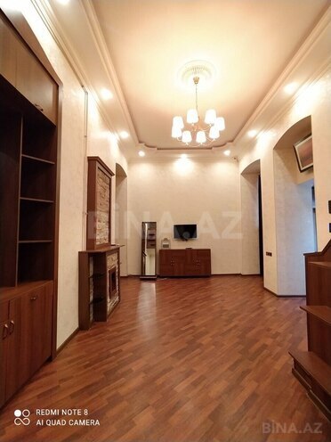 Продаётся 3-комн. вторичка 60 м², м. Ичеришехер, photo 4 from 18