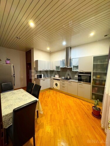 Satılır 5 otaqlı yeni tikili 245 m², 28 May m., photo 5 from 11