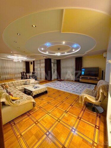 Satılır 5 otaqlı yeni tikili 245 m², 28 May m., photo 3 from 11