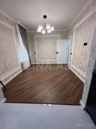 Продаётся 2-комн. вторичка 44 м², м. Иншаатчылар, photo 3 from 12