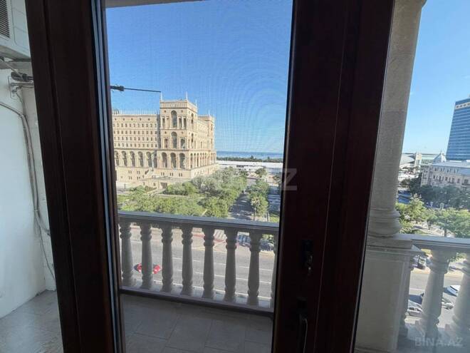 İcarəyə verilir 2 otaqlı yeni tikili 100 m², 28 May m., photo 1 from 30