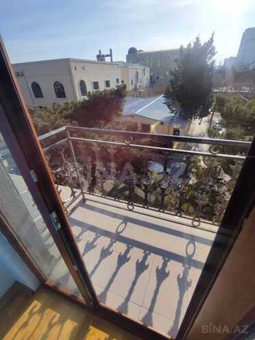 Сдаётся 2-комн. новостройка 50 м², м. Нефтчиляр, photo 13 from 25