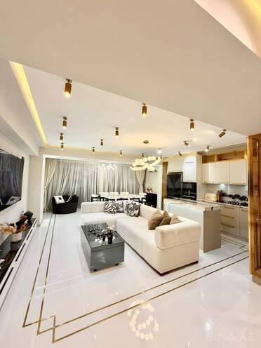 İcarəyə verilir 4 otaqlı yeni tikili 150 m², 28 May m., photo 1 from 30