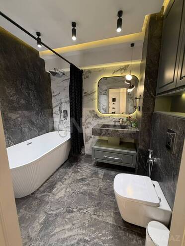 İcarəyə verilir 4 otaqlı yeni tikili 150 m², 28 May m., photo 27 from 30