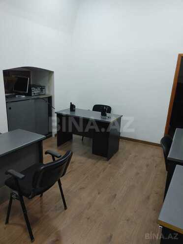 Сдаётся 2-комн. офис 44 м², м. Сахил, photo 1 from 11