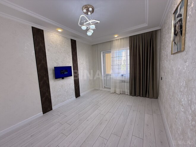 Продаётся 2-комн. вторичка 60 м², м. Ази Асланов, photo 7 from 23