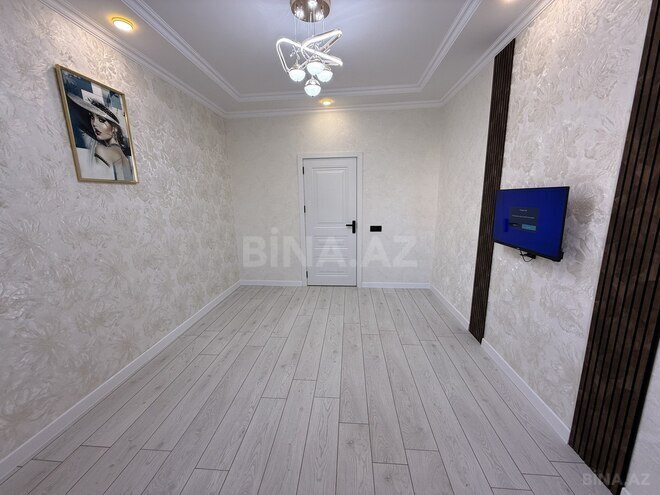 Продаётся 2-комн. вторичка 60 м², м. Ази Асланов, photo 10 from 23