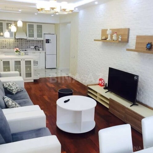 İcarəyə verilir 3 otaqlı yeni tikili 120 m², Şah İsmayıl Xətai m., photo 5 from 14