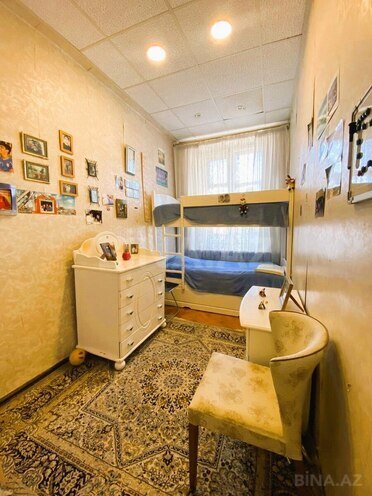 Продаётся 3-комн. вторичка 65 м², м. Сахил, photo 8 from 17