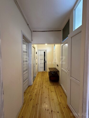 Продаётся 2-комн. вторичка 55 м², м. Ази Асланов, photo 12 from 13