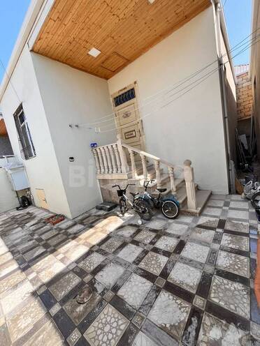 Satılır 2 otaqlı həyət evi/bağ evi 90 m², Zabrat q., photo 1 from 14