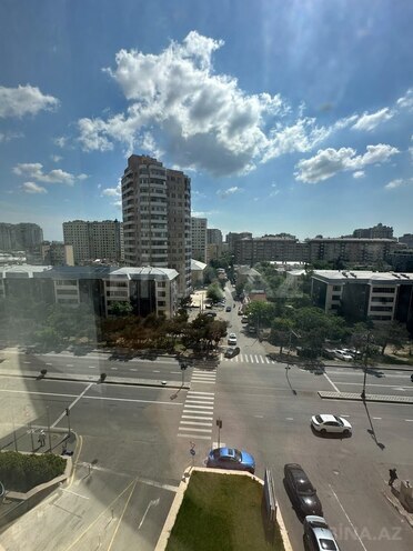 Продаётся 3-комн. новостройка 150 м², м. Элмляр Академиясы, photo 17 from 28