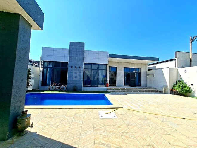 Satılır 4 otaqlı həyət evi/bağ evi 160 m², Şüvəlan q., photo 1 from 12