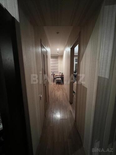 Продаётся 3-комн. вторичка 70 м², м. Элмляр Академиясы, photo 8 from 11