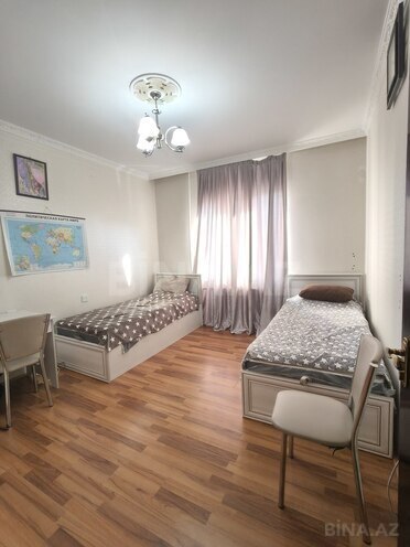 Продаётся 4-комн. вторичка 110 м², пос. Бадамдар, photo 11 from 17