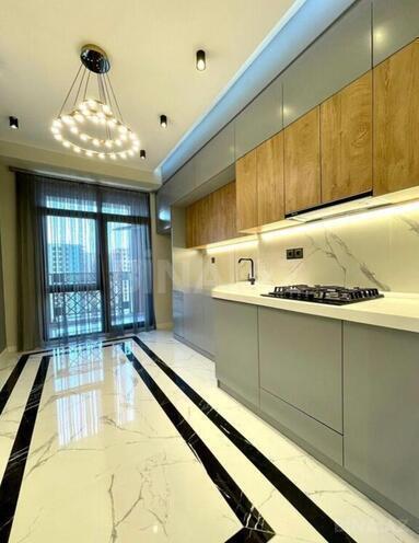 İcarəyə verilir 2 otaqlı yeni tikili 80 m², 28 May m., photo 9 from 12