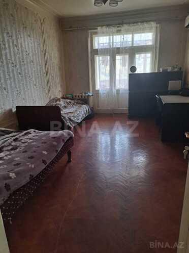 Satılır 2 otaqlı köhnə tikili 65 m², Elmlər Akademiyası m., photo 4 from 14