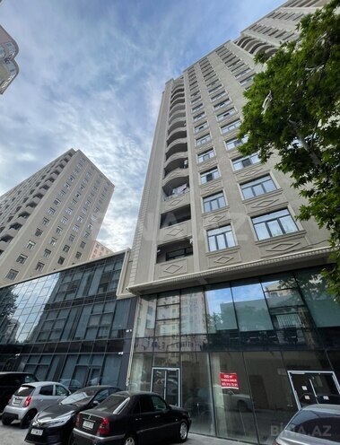 Satılır 4 otaqlı yeni tikili 159 m², 28 May m., photo 1 from 9