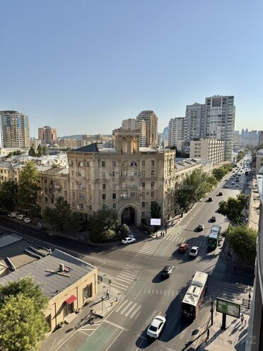 Продаётся 3-комн. новостройка 170 м², м. 28 мая, photo 1 from 22