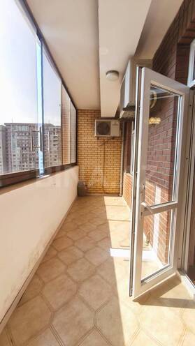 İcarəyə verilir 3 otaqlı yeni tikili 135 m², Gənclik m., photo 9 from 13