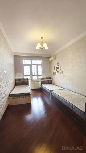 İcarəyə verilir 3 otaqlı yeni tikili 135 m², Gənclik m., photo 7 from 13