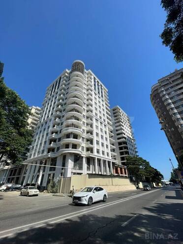 Продаётся 3-комн. новостройка 145 м², м. 28 мая, photo 1 from 13