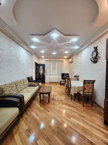 İcarəyə verilir 3 otaqlı yeni tikili 85 m², 8 Noyabr m., photo 1 from 15