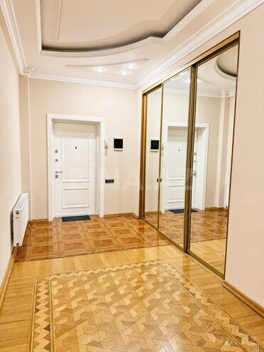 Satılır 4 otaqlı yeni tikili 220 m², Gənclik m., photo 7 from 32