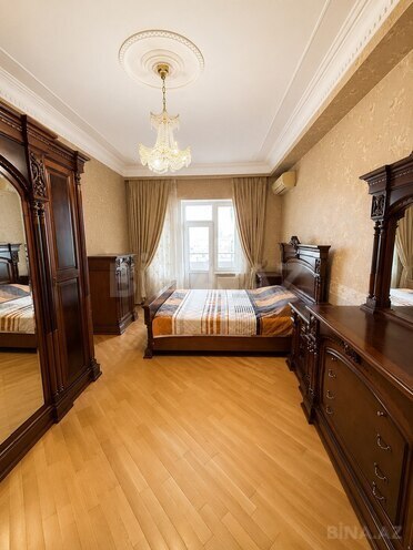 Satılır 4 otaqlı yeni tikili 220 m², Gənclik m., photo 20 from 32