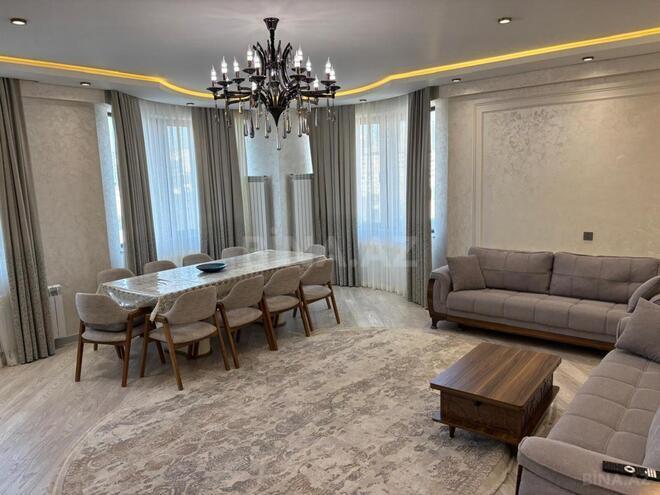 Продаётся 4-комн. новостройка 180 м², м. Ази Асланов, photo 1 from 16