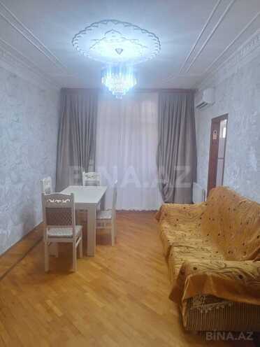 Satılır 2 otaqlı köhnə tikili 58 m², Memar Əcəmi m., photo 1 from 8