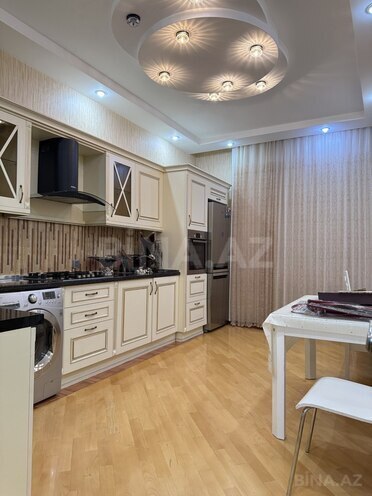Продаётся 3-комн. новостройка 130 м², м. Мемар Аджеми, photo 1 from 32