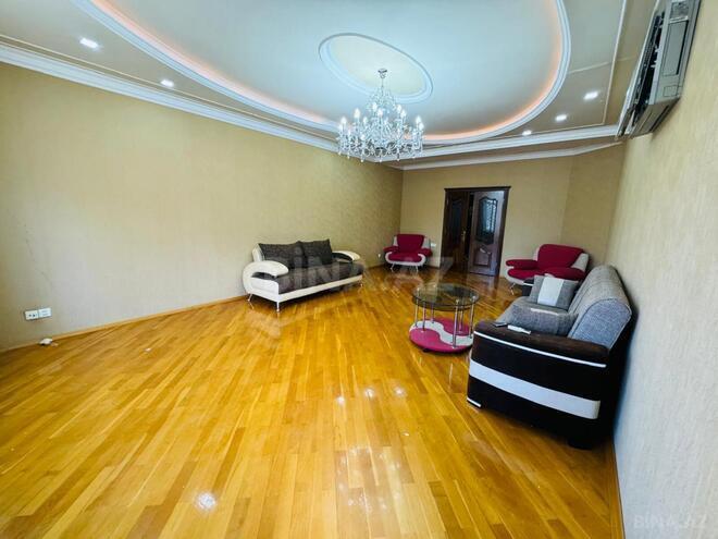 Сдаётся 4-комн. новостройка 170 м², м. Низами, photo 3 from 24
