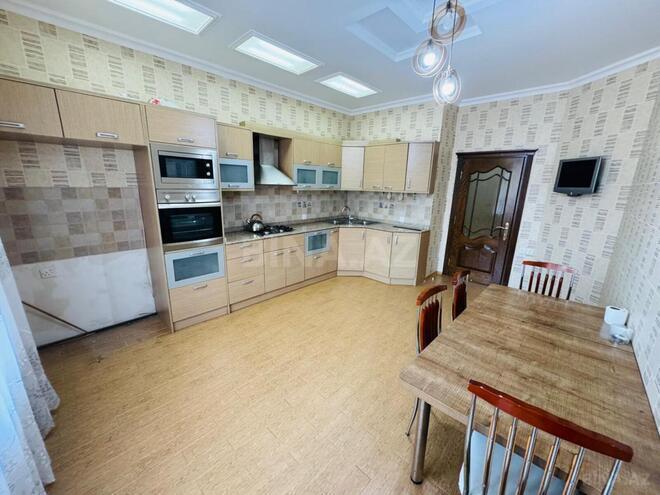 Сдаётся 4-комн. новостройка 170 м², м. Низами, photo 14 from 24