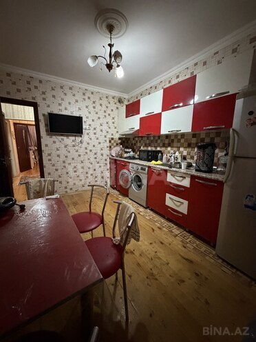 Продаётся 2-комн. вторичка 65 м², м. Ази Асланов, photo 7 from 13