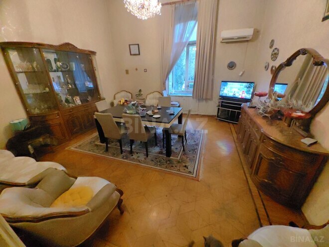 Продаётся 3-комн. вторичка 85 м², м. Ичеришехер, photo 8 from 26